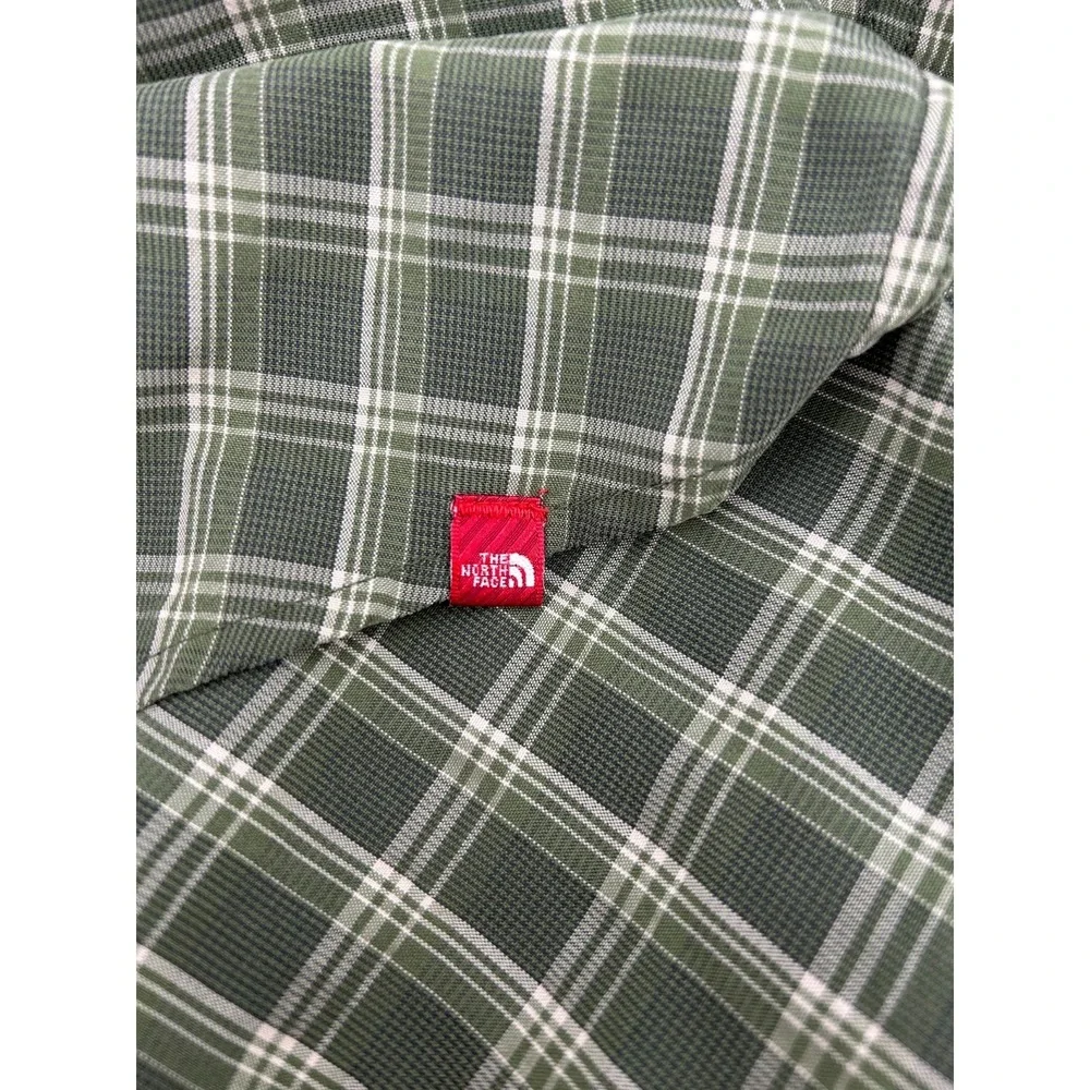 The North Face Button Down Shirt Mens Green Plaid Long Sleeve Collared Large